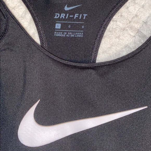 Nike Razorback tank top - Picture 3 of 3